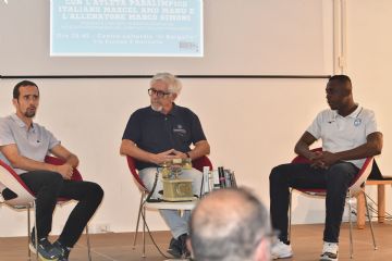 13 ottotre conferenza “ Insieme...Velocemente” con il due volte campione del mondo Maxcel Amo Manu e il suo allenatore Marco Simoni, presentatore Roberto Cristofori